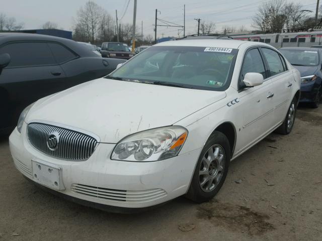 1G4HD57208U121400 - 2008 BUICK LUCERNE CX WHITE photo 2