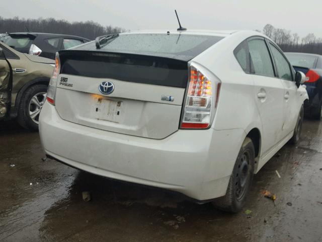 JTDKN3DU6B0275609 - 2011 TOYOTA PRIUS 白色 照片 4