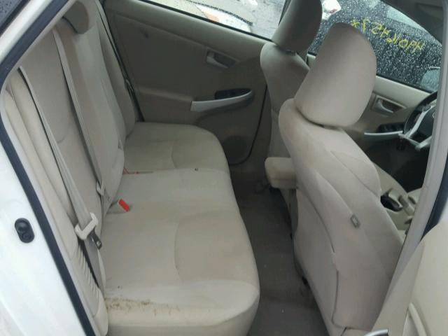 JTDKN3DU6B0275609 - 2011 TOYOTA PRIUS 白色 照片 6