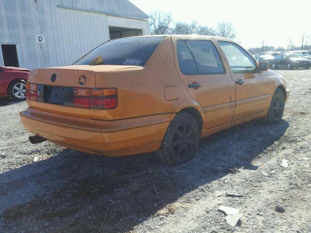 3VWRA81H3WM261780 - 1998 VOLKSWAGEN JETTA GL ORANGE photo 4