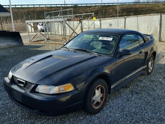 1FAFP404XYF230952 - 2000 FORD MUSTANG BLACK photo 2