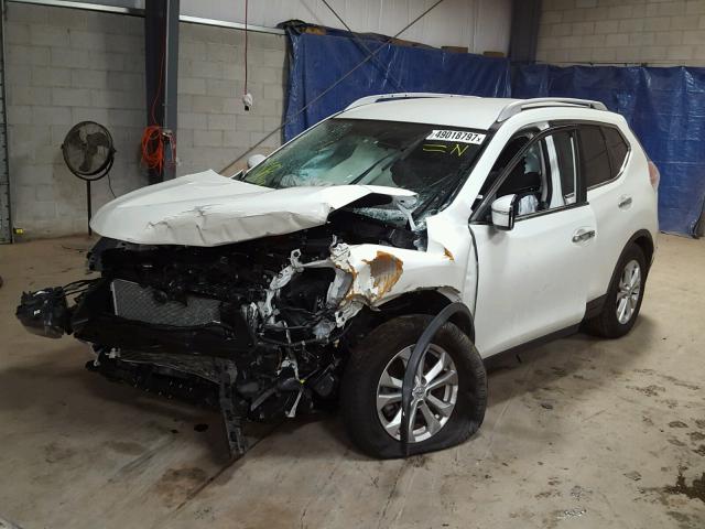 KNMAT2MV8GP691633 - 2016 NISSAN ROGUE S WHITE photo 2