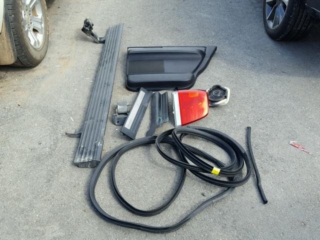 5LMJJ2HT1GEL07601 - 2016 LINCOLN NAVIGATOR BLACK photo 9