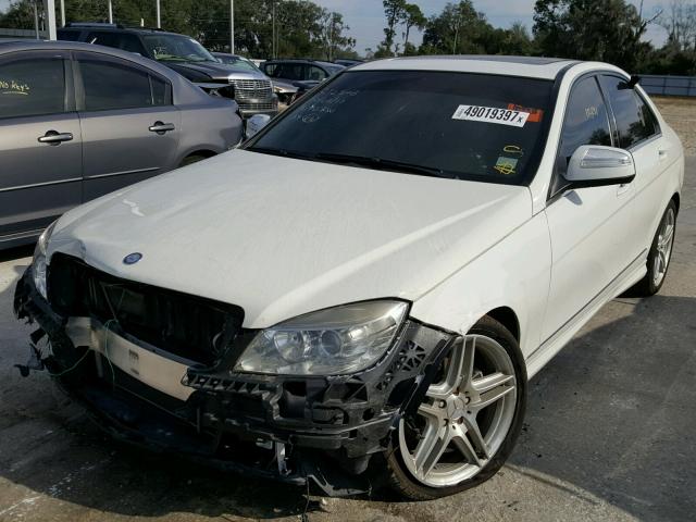 WDDGF54X88R030071 - 2008 MERCEDES-BENZ C 300 WHITE photo 2