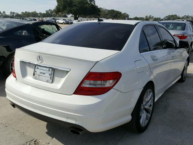 WDDGF54X88R030071 - 2008 MERCEDES-BENZ C 300 WHITE photo 4