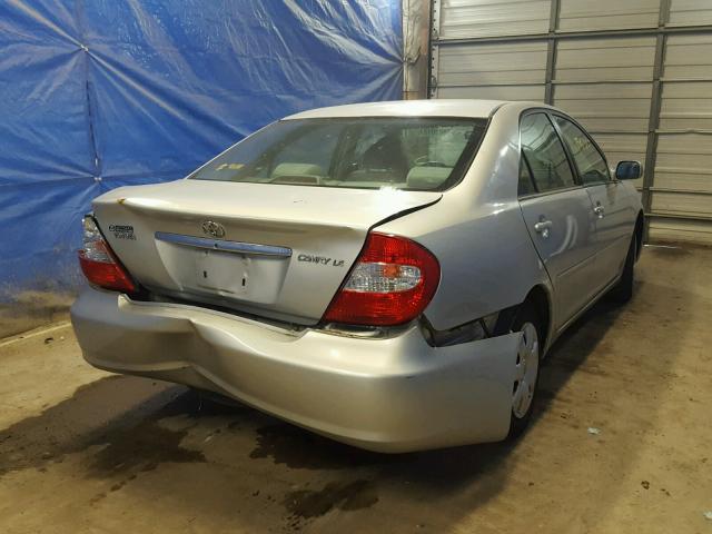 4T1BE32K94U319899 - 2004 TOYOTA CAMRY LE SILVER photo 4