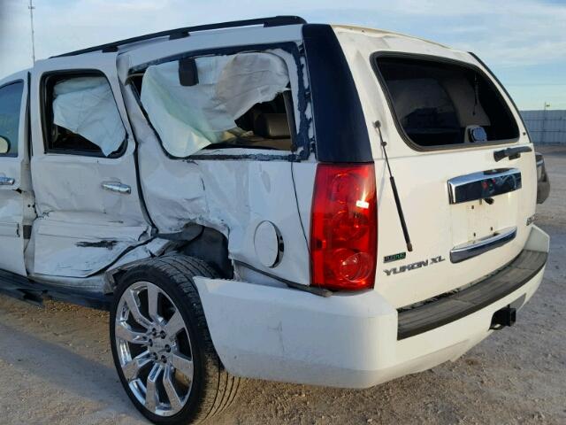 1GKS1HE04BR238174 - 2011 GMC YUKON XL C WHITE photo 10