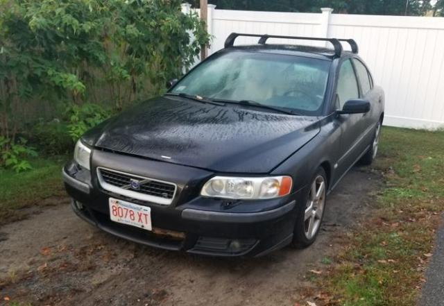 YV1RH52Y942361716 - 2004 VOLVO S60 R Қара фото 2