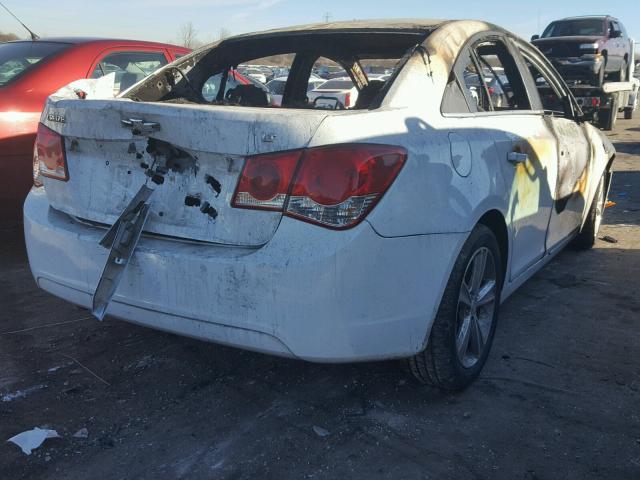 1G1PE5SBXD7140526 - 2013 CHEVROLET CRUZE LT WHITE photo 4