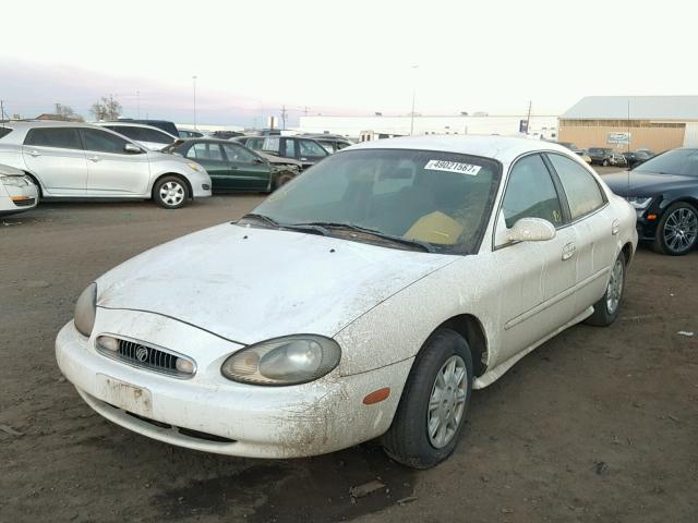 1MEFM50U4XA613515 - 1999 MERCURY SABLE GS WHITE photo 2