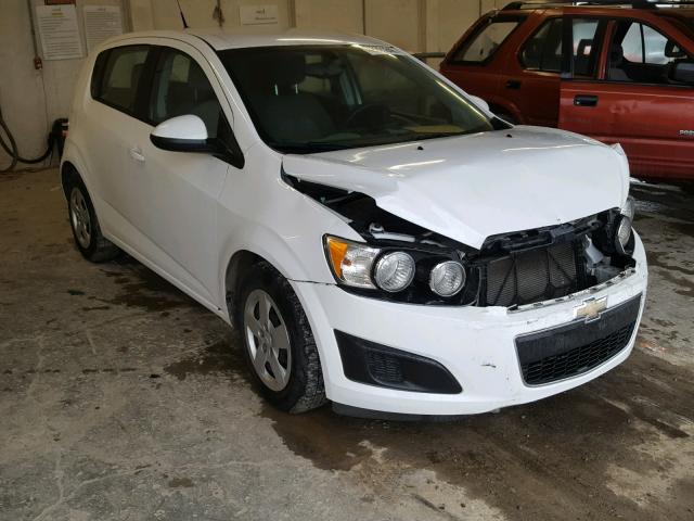1G1JA6SH1E4134130 - 2014 CHEVROLET SONIC LS WHITE photo 1