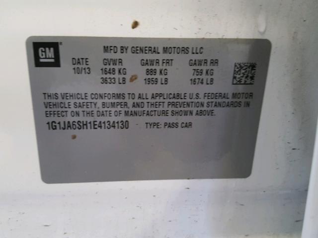 1G1JA6SH1E4134130 - 2014 CHEVROLET SONIC LS WHITE photo 10