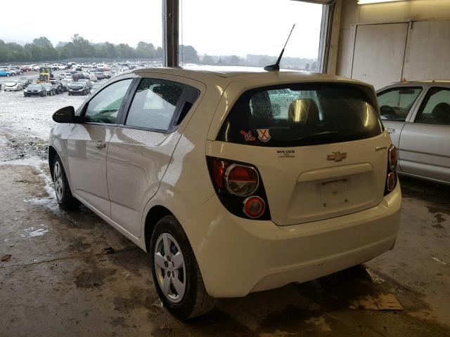 1G1JA6SH1E4134130 - 2014 CHEVROLET SONIC LS WHITE photo 3