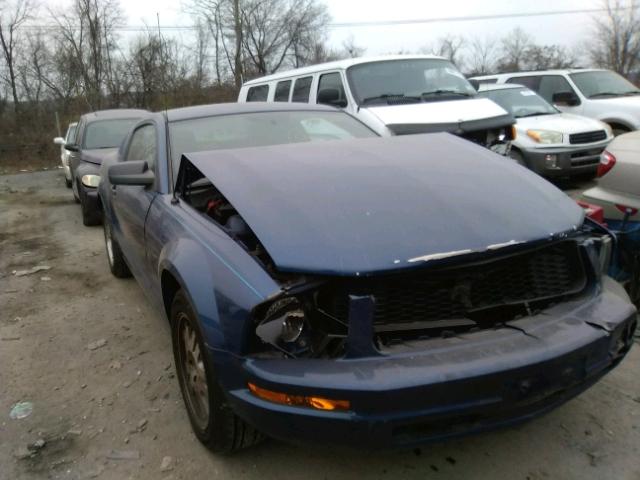1ZVFT80N175305383 - 2007 FORD MUSTANG BLUE photo 1