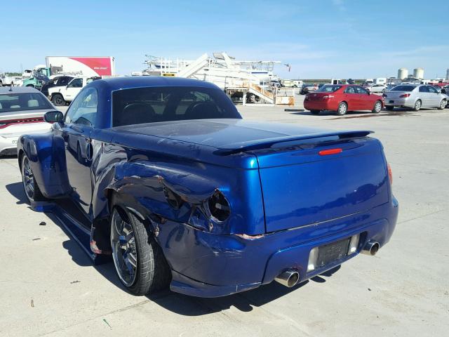 1GCES14P04B108299 - 2004 CHEVROLET SSR BLUE photo 3