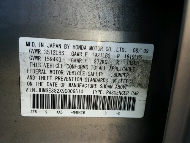 JHMGE882X9C006614 - 2009 HONDA FIT GRAY photo 10