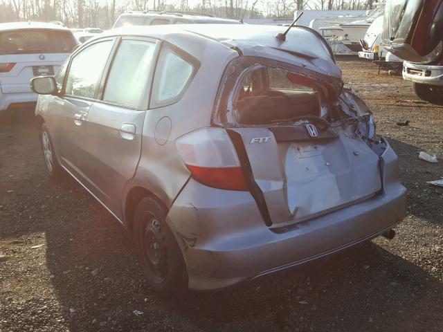 JHMGE882X9C006614 - 2009 HONDA FIT GRAY photo 3