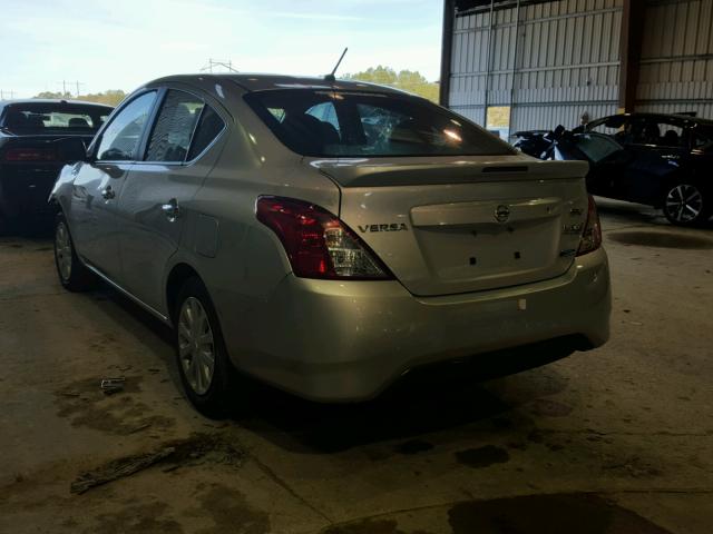 3N1CN7AP1GL802009 - 2016 NISSAN VERSA S SILVER photo 3