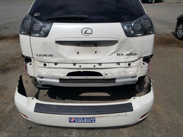 JTJHW31U260016677 - 2006 LEXUS RX 400 WHITE photo 9