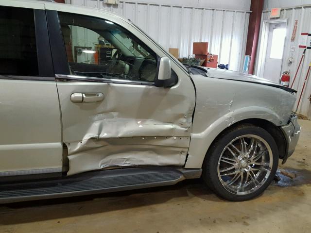 5LMEU78H33ZJ23247 - 2003 LINCOLN AVIATOR 金色 照片 9