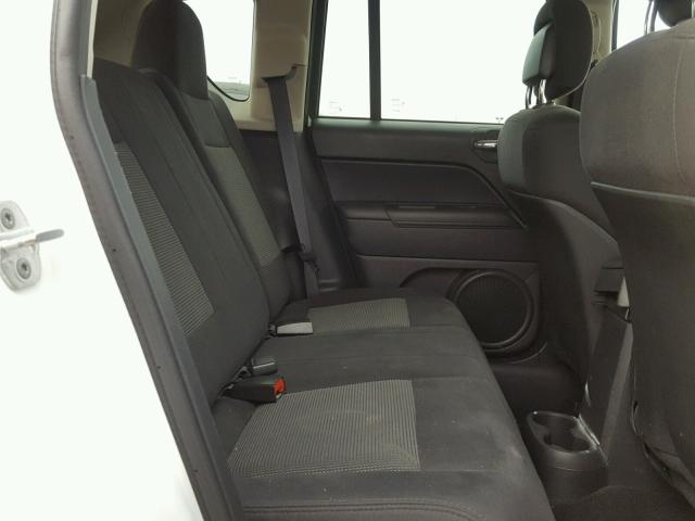 1J4NF1FB5BD283620 - 2011 JEEP COMPASS SP WHITE photo 6