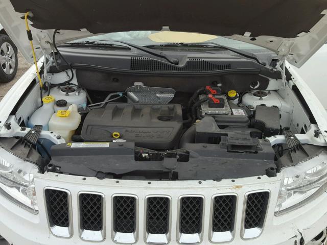 1J4NF1FB5BD283620 - 2011 JEEP COMPASS SP WHITE photo 7