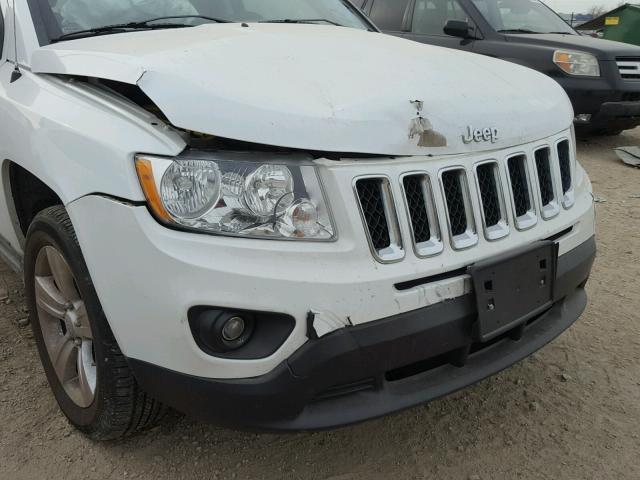 1J4NF1FB5BD283620 - 2011 JEEP COMPASS SP WHITE photo 9