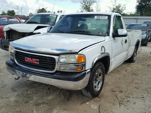 1GTEC14W1YE126173 - 2000 GMC NEW SIERRA WHITE photo 2