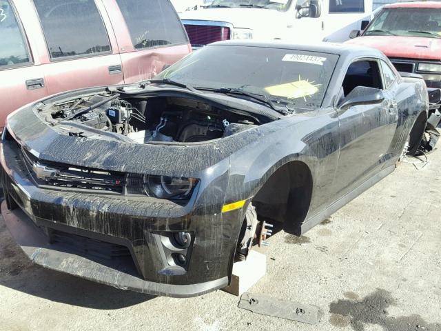 2G1FZ1EP3D9800520 - 2013 CHEVROLET CAMARO ZL1 黑色 照片 2