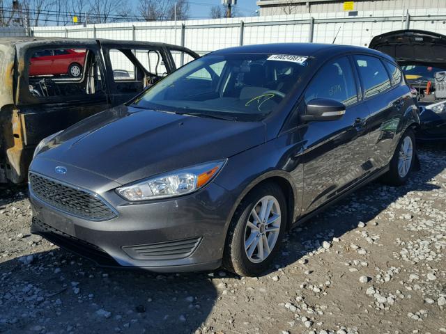 1FADP3K26FL262521 - 2015 FORD FOCUS SE GRAY photo 2