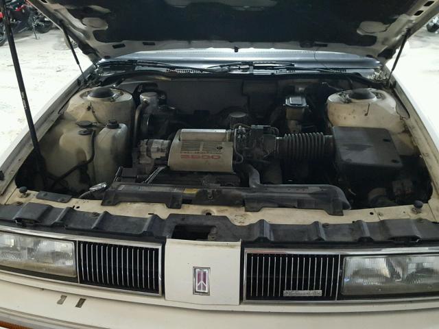 1G3HY54C7KW361464 - 1989 OLDSMOBILE DELTA 88 R WHITE photo 7