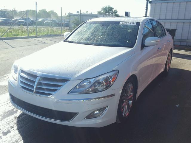 KMHGC4DD0CU167106 - 2012 HYUNDAI GENESIS 3. WHITE photo 2