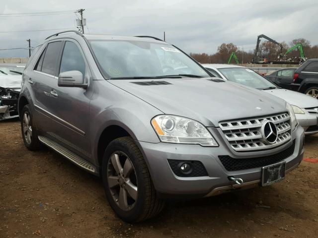 4JGBB8GB6BA665275 - 2011 MERCEDES-BENZ ML 350 4MA SILVER photo 1