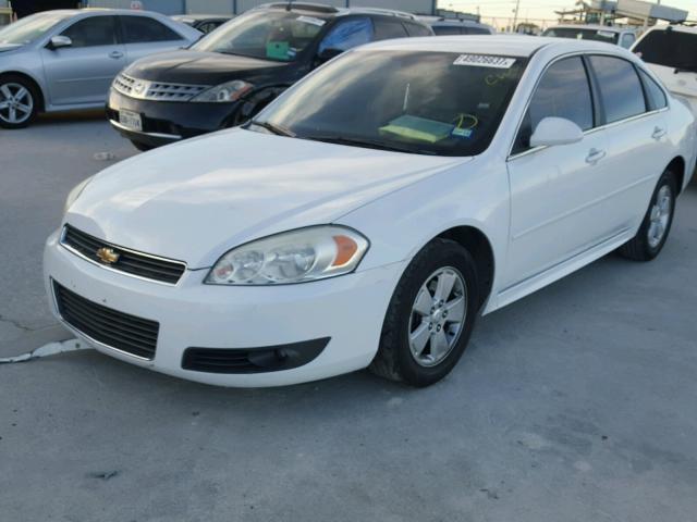 2G1WB5EK6A1219247 - 2010 CHEVROLET IMPALA LT WHITE photo 2