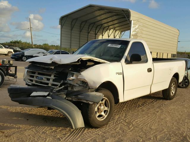 1FTZF1724XNC00282 - 1999 FORD F150 WHITE photo 2