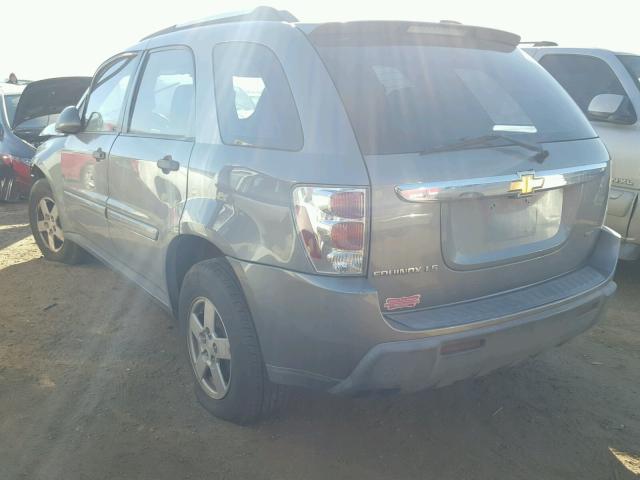 2CNDL23F066052678 - 2006 CHEVROLET EQUINOX LS SILVER photo 3