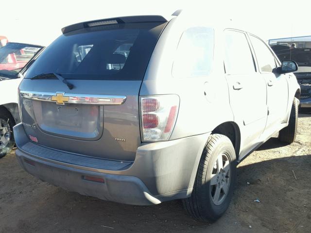 2CNDL23F066052678 - 2006 CHEVROLET EQUINOX LS SILVER photo 4