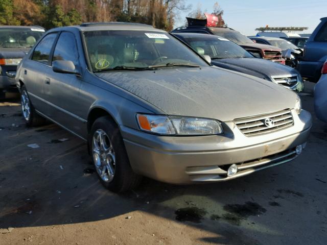 4T1BG28K6WU259563 - 1998 TOYOTA CAMRY CE GRAY photo 1