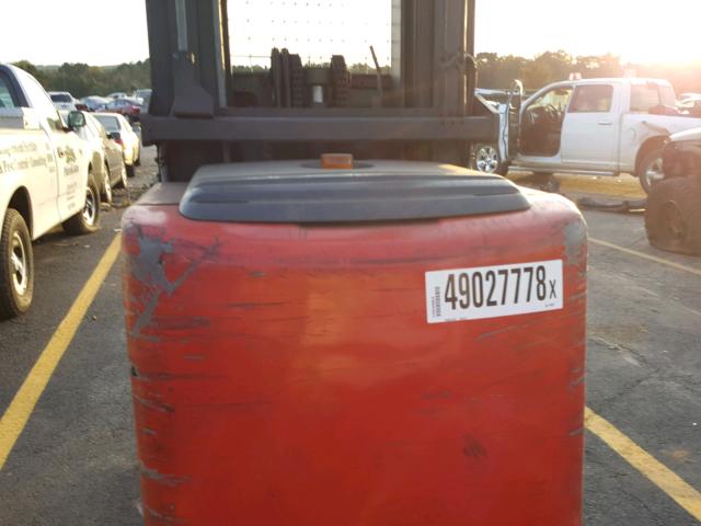 54007C04926 - 2007 RAYM FORKLIFT RED photo 6
