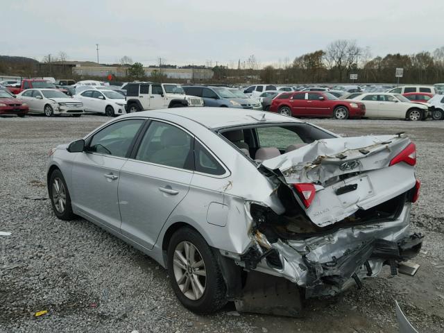 5NPE24AF9FH107831 - 2015 HYUNDAI SONATA SE SILVER photo 3