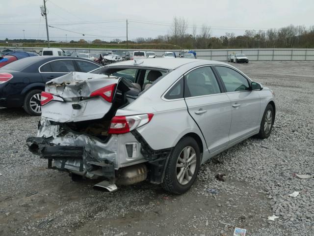 5NPE24AF9FH107831 - 2015 HYUNDAI SONATA SE SILVER photo 4