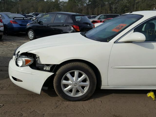 2G4WD532551220279 - 2005 BUICK LACROSSE C WHITE photo 9