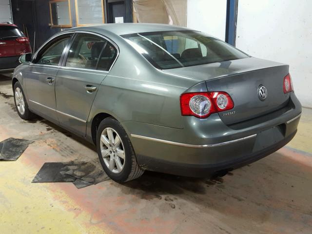 WVWJK73C88P056672 - 2008 VOLKSWAGEN PASSAT TUR GREEN photo 3