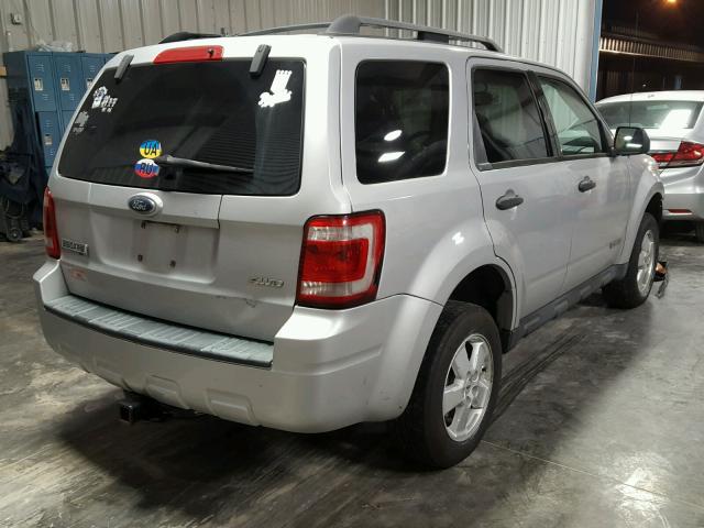 1FMCU93178KA44017 - 2008 FORD ESCAPE XLT SILVER photo 4