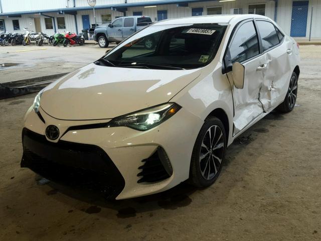 5YFBURHE2HP572979 - 2017 TOYOTA COROLLA L WHITE photo 2