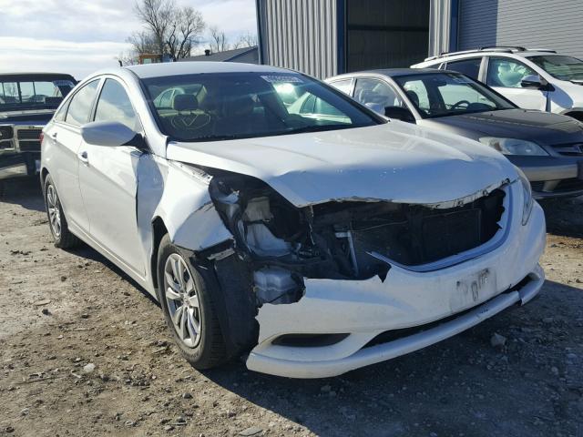 5NPEB4AC4BH210395 - 2011 HYUNDAI SONATA GLS WHITE photo 1