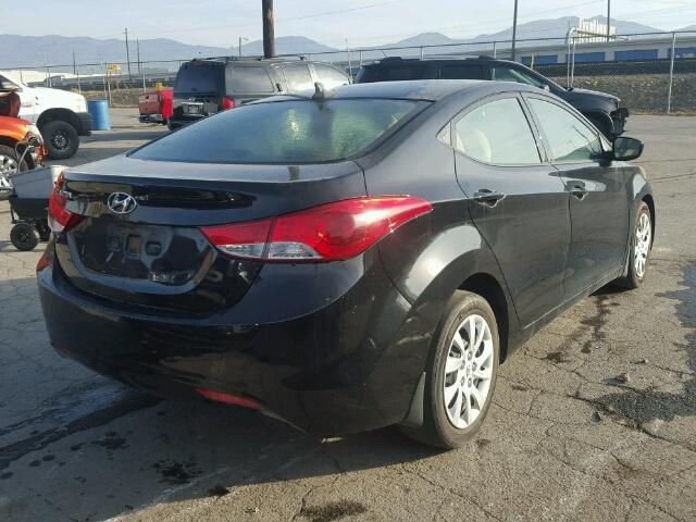 5NPDH4AE4DH230838 - 2013 HYUNDAI ELANTRA GL BLACK photo 4