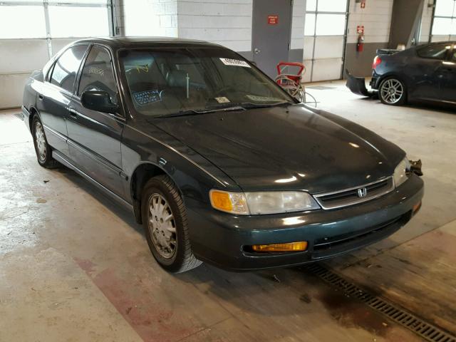 1HGCD556XVA207283 - 1997 HONDA ACCORD EX GREEN photo 1