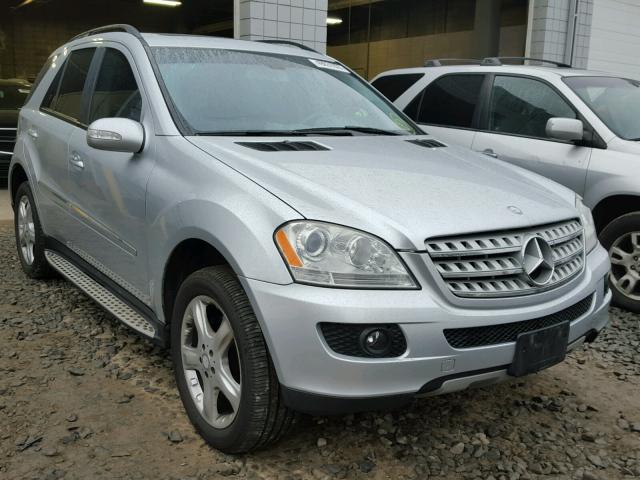 4JGBB86E58A423677 - 2008 MERCEDES-BENZ ML 350 SILVER photo 1