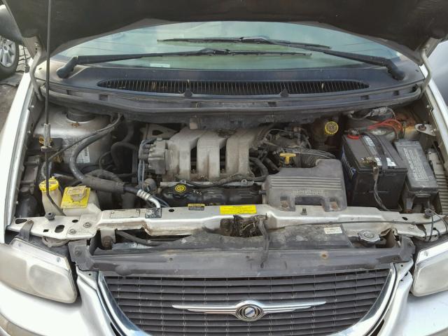 1C4GP64L6YB652994 - 2000 CHRYSLER TOWN & COU SILVER photo 7